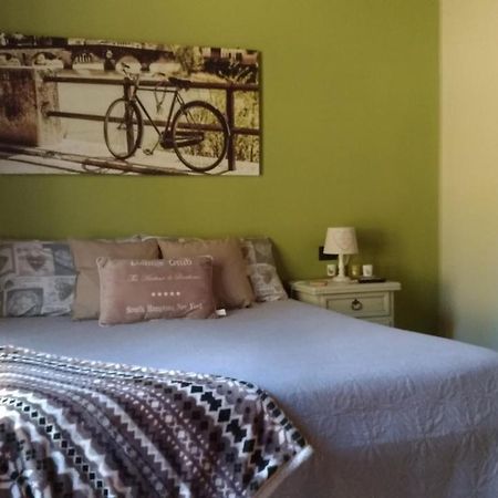 B & B La Casa Di Nuvola 칸투 외부 사진