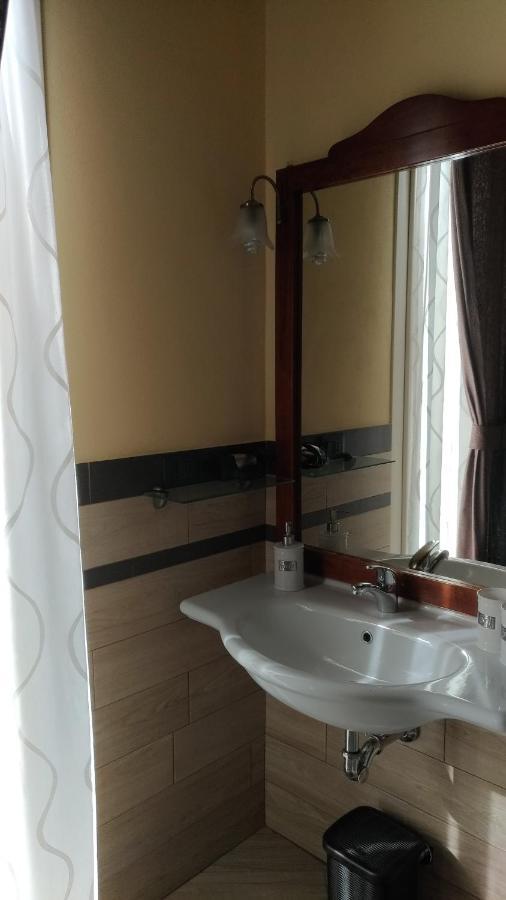 B & B La Casa Di Nuvola 칸투 외부 사진