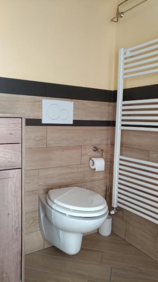 B & B La Casa Di Nuvola 칸투 외부 사진