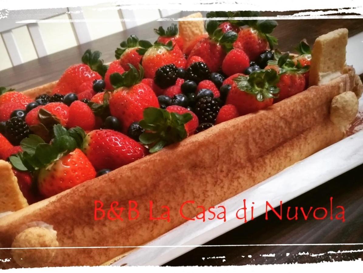 B & B La Casa Di Nuvola 칸투 외부 사진